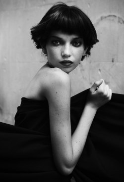 from-russia-with-beauty:  Zarina Kargieva by Yan Yugay 