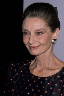   1989   Audrey Hepburn ( 60 )    