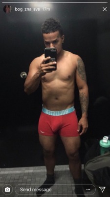 tunometecabrasaramambiche:  Yohan Osorio le vino bien el gym