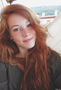 (more girls like this on http://ift.tt/2mVKSF3) Red hair &