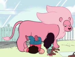 pfffft, Lion’s face when Steven falls off his back. He’s