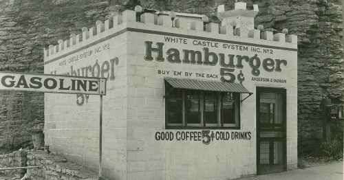 the1920sinpictures:  1920′s photo of an early White Castle