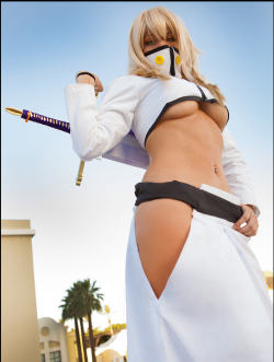 cosplayandgirls:  Character: Halibel. Serie: Bleach. 