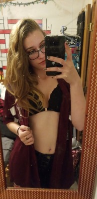 aliecemarie:  Hey everyone! I’m new to posting in tumblr, but
