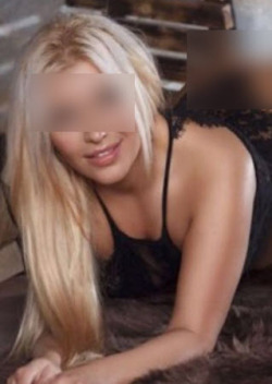 South Mumba-Weekends Special Unlimited Sex at AC Hotels #mumbaiescorts