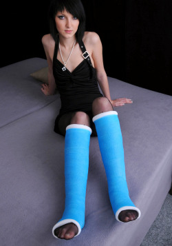 Double Short leg casts and pantyhose (medical fetish, feet, cast