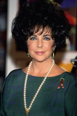 vanityfair:  Elizabeth Taylor Reportedly Ran an AIDS Pharmaceuticals