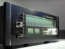 technblog:  Sansui TU 9900 Stereo Tuner by oldsansui on Flickr.