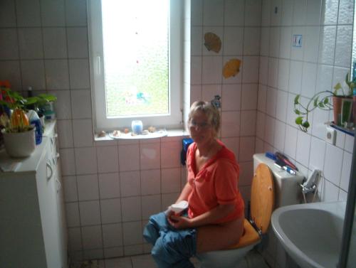 dimitrivegas:  Taking a massive poop