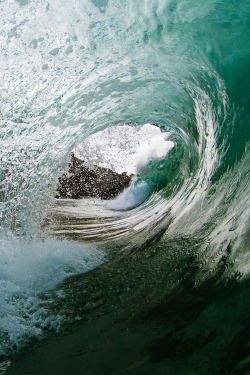 earthyday:  Laguna Wave by JOHN PHILPOTTS