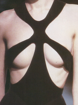 mariacarlabosscono: details @ Thierry Mugler Haute Couture S/S