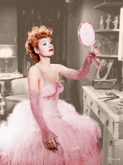 theyroaredvintage:  Lucille Ball in “The Big Street”, 1942.