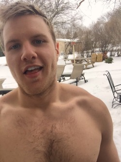 oddinvention:  It was 36 degrees today but it felt like 80  Boy