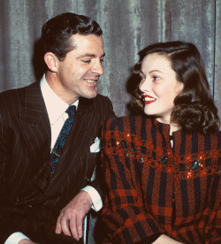 barcarole:  Dana Andrews and Gene Tierney while performing Laura