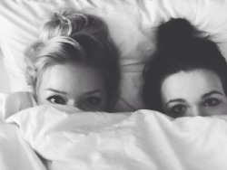 sundayymorningcoffee:  Sleep in with the roomie 