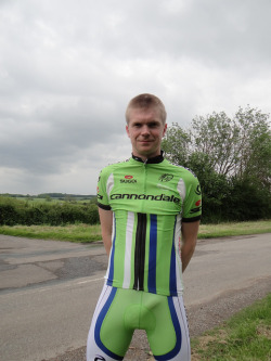 cyclinguy:  wetsuitlads:  First cycle in my Cannondale Pro Cycling