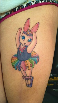 stellargrrl:  anyajacana:  Lisa Frank’s Ballerina Bunny I tattooed