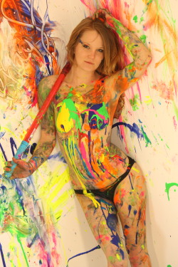 libbylove with some next-level fingerpainting