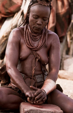 Namibian Himba woman, by Georges Courreges.
