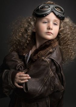 sitting-on-the-moon-enigma:  Little Aviator  by Regina Pagles on Fivehundredpx