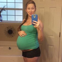 selfshotpreggo: