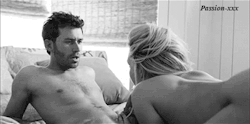 rachele-love:  Tu non te ne pentirai… di vedermi affamata….♤
