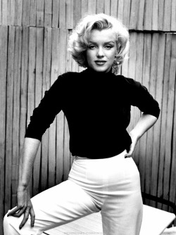Marilyn Monroe photographed by Alfred Eisenstaedt, 1953.
