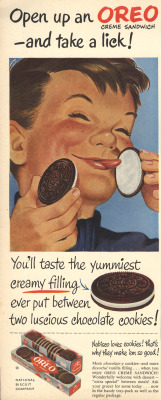 vintascope:  Nabisco / Open up an Oreo and take a lick! {1950}