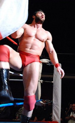 sexywrestlersspot:  Mason Ryan is here to prove the stereotype that muscle men have small penises wrong! Look at the size of that thing! It’s practically coming out of the top of his trunks! Follow for more hot pics of the hottest men in wrestling: http:/