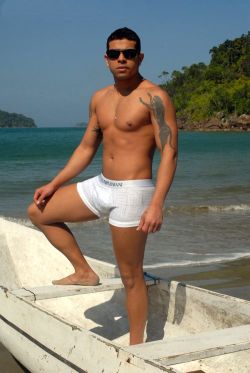 brazilianguysandboys:  Davidson, brazilian escort in Paraty 