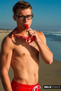 hotyoungdudesandsex:  
