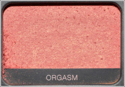 minimalixtic:  macbliss:  NARS Orgasm Blush  I have this! It’s