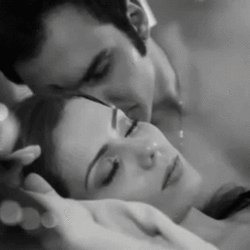 biographyofasensualwoman:  Timeless love….. 
