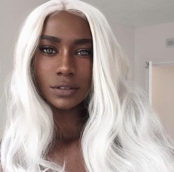 percahlia:  icicle-frost: real life Allura y'all   WHO IS SHE?