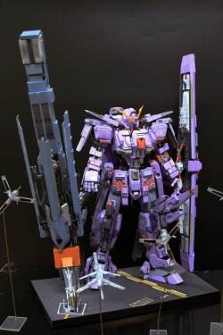 gunjap:  #gunpla batora’s Semi Scratch-Build with LEDs PSYCHO