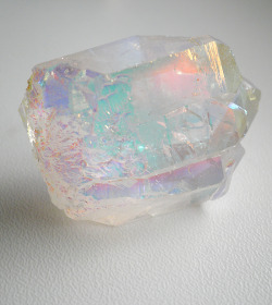 negap0si:Angel Aura (Crystal Quartz)