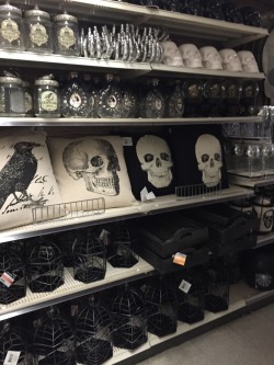 ourladyoflace:  batajandra:  Michaels is seriously trying to