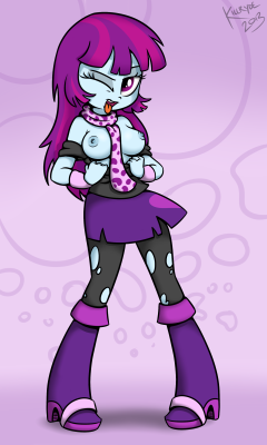 One of the bg characters from EqG, which according to derpibooru,