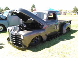 justneedsalittlework:  One tough lookin’ early ‘50s Chevy