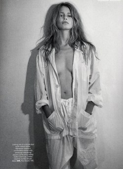 joicinda:  Claudia Schiffer by Steven Meisel US Vogue, April