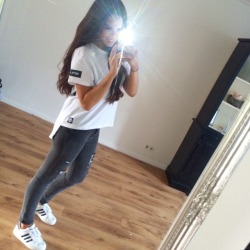 glamourqueenn:  florahlies:  V"S💋  ❤