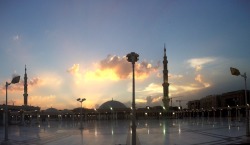  Al-Masjid an-Nabawi, Medina, Saudi Arabia 