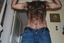 hirsuteluvr:  Heavenly   OMG - exceptionally hairy - I love it