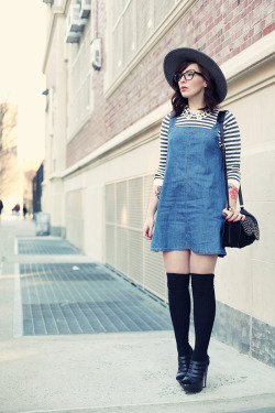 fashion-tights:  Stripes and Chambrayhttp://www.keikolynn.com/2014/03/stripes-and-chambray.html