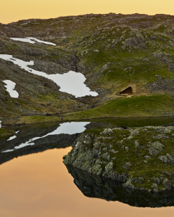 archatlas:  Åkrafjorden Snøhetta “The hunting lodge