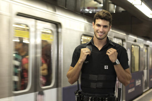 babyybarbieee:  dice-my-pineapple:  lolsomeone-actually:  iguainh:  angrybisexualcesium:  mydesires-br:  Guilherme Leão he is from the brazilian subway security from the city of São Paulo and is also a model (½)  #FUCK THE POLICE i’m laughing