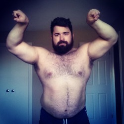truenorthstrongfree:  Today I weighed in at 300lbs! Here’s