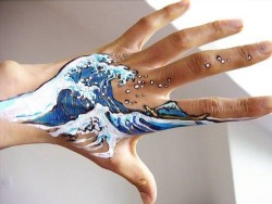 jxck-skellington:  Wave tattoos are really cool