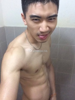 thai-chi-jock:  my-hancoco-wester:  watertw:  微博推薦人