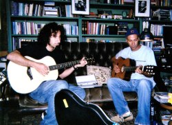 psycho-soader:  Serj and Tom Morello  Fucking geniuses!